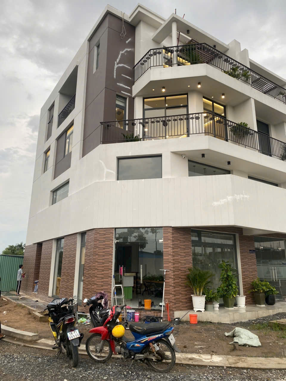 Vệ sinh nhà cửa Đắk Lắk sau xây dựng Vệ sinh nhà sau xây dựng