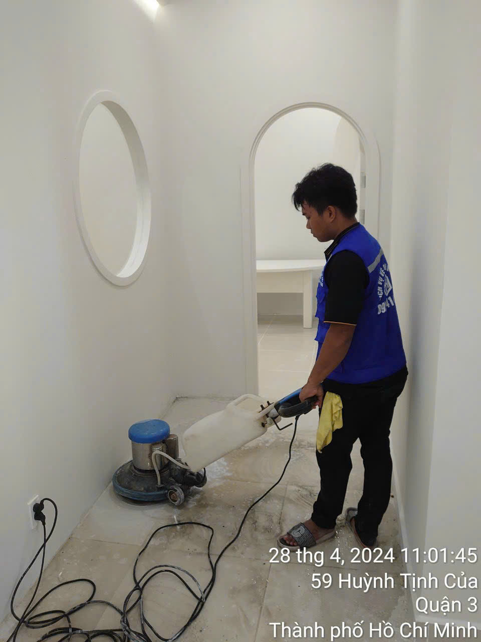 Vệ sinh nhà sau cải tạo